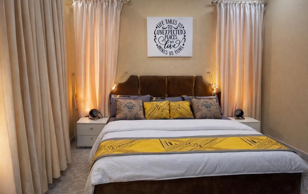 Comfort and Maple Suites (First Floor)